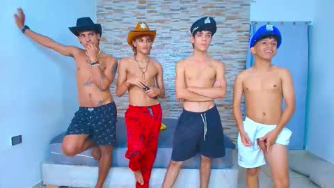 Snapshot of kinkyhousexxx chatting on 27, 10, 2025 kinkyhousexxx online show from 27, 10, 2025