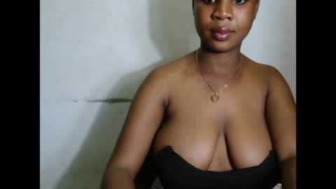 kinkyjuicexx online show from 12, 4, 2026