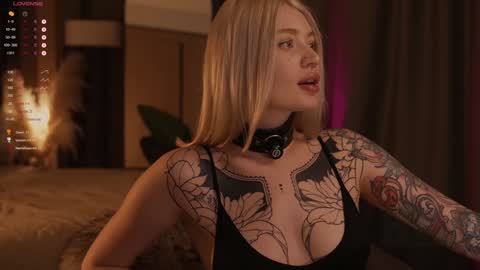 kinkylina_ online show from 29, 1, 2025