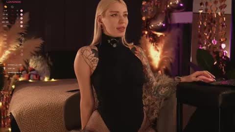 kinkylina_ online show from 10, 2, 2025