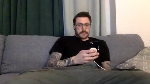 kinnkybwc online show from 4, 4, 2026