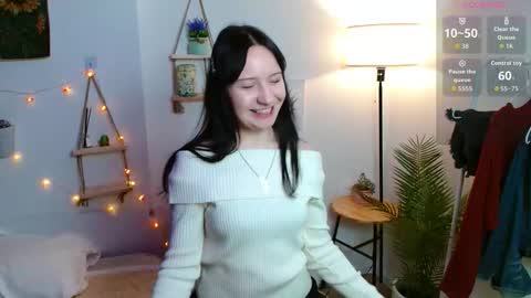 Snapshot of kira2kiss chatting on 9, 11, 2025 Kira online show from 9, 11, 2025