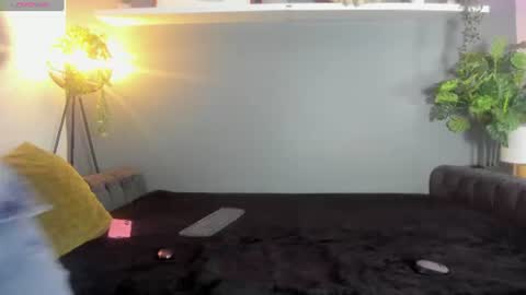 Snapshot of kira_exe chatting on 3, 7, 2026 kira_exe online show from 3, 7, 2026