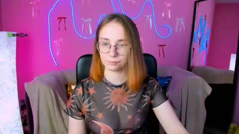 Snapshot of kira_kisses_ chatting on 15, 3, 2026 Kira online show from 15, 3, 2026