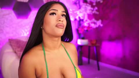 Snapshot of kira_krush chatting on 1, 8, 2026 kira krush online show from 1, 8, 2026