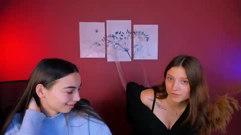 Snapshot of kira_light__ chatting on 29, 10, 2025 kira_light__ online show from 29, 10, 2025