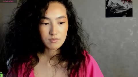 Aura online show from 24, 11, 2025