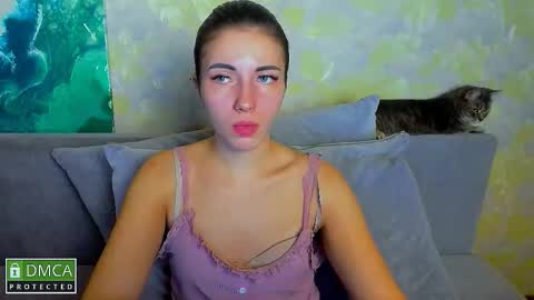 Snapshot of kira_moon_1 chatting on 19, 11, 2025 Kira online show from 19, 11, 2025