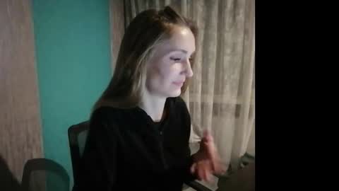 Snapshot of kira_morekiss chatting on 7, 3, 2025 kira_morekiss online show from 7, 3, 2025