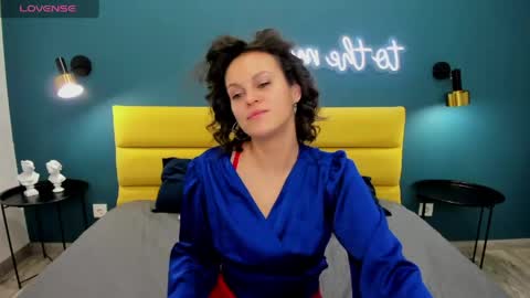 Snapshot of kira_steel chatting on 14, 4, 2026 KIRA online show from 14, 4, 2026