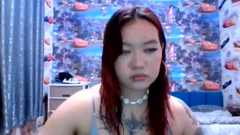 Snapshot of kiradrip chatting on 4, 11, 2025 Kira online show from 4, 11, 2025