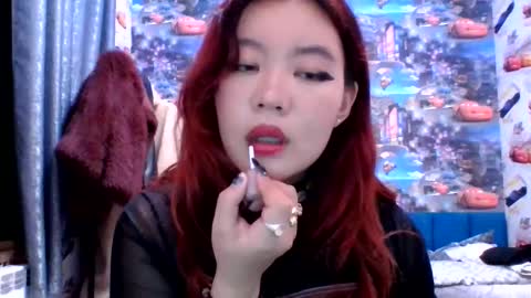 Snapshot of kiradrip chatting on 7, 11, 2025 Kira online show from 7, 11, 2025