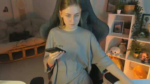 Kira online show from 2, 3, 2025