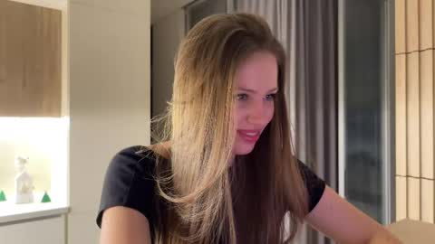 Kira online show from 19, 12, 2025