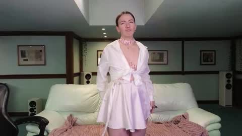  Kira  online show from 13, 1, 2026