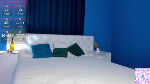 KiraSun online show from 22, 9, 2025