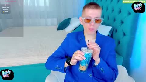 Snapshot of kireev_ chatting on 9, 8, 2026 online show from 9, 8, 2026
