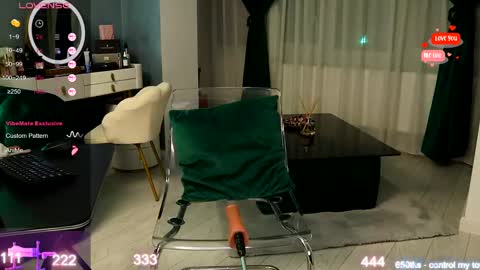 kiss_katy online show from 28, 2, 2025