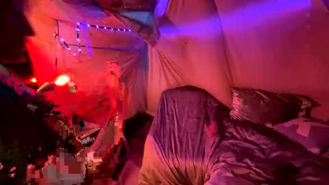 Kissah Kreampuff online show from 21, 12, 2024