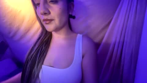 Kissah Kreampuff online show from 10, 3, 2025