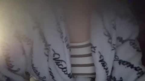 kissandtell1357 online show from 27, 10, 2025