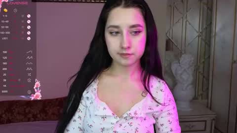 Snapshot of kisses_eva chatting on 26, 11, 2025 Hot Eva online show from 26, 11, 2025