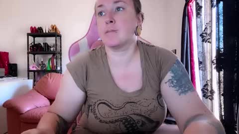 kissica online show from 21, 9, 2025