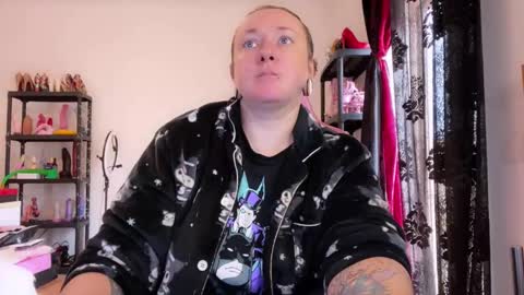 kissica online show from 5, 12, 2025