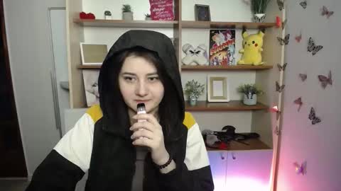 Snapshot of kissleoxx chatting on 29, 4, 2026 kissleoxx online show from 29, 4, 2026
