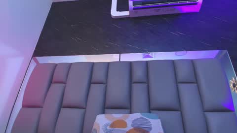 BELLA FLAME online show from 11, 10, 2025