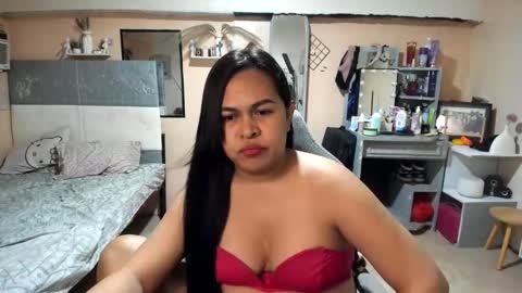 kissmeloves online show from 23, 2, 2026