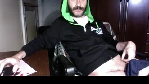 kissofbanned1983 online show from 30, 9, 2025