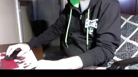 kissofbanned1983 online show from 5, 10, 2025