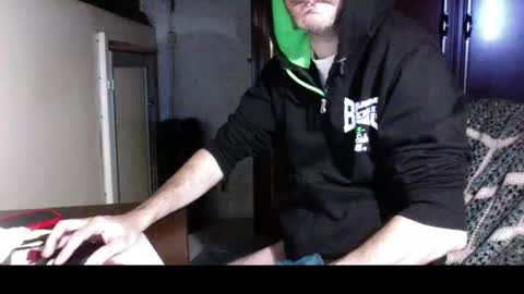 kissofbanned1983 online show from 7, 10, 2025