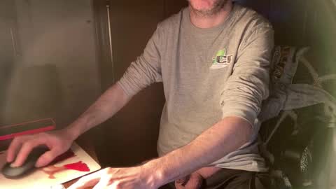 kissofbanned1983 online show from 25, 2, 2026