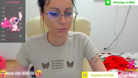 Snapshot of kisssnicol chatting on 20, 2, 2025 kisssnicol online show from 20, 2, 2025
