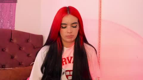 Snapshot of kit_kat_10 chatting on 12, 6, 2026 Lily online show from 12, 6, 2026