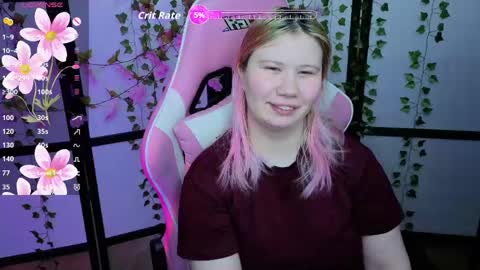 Snapshot of kitsune_little chatting on 8, 5, 2026 kitsune_little online show from 8, 5, 2026