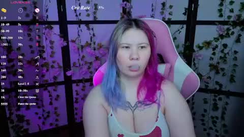 Snapshot of kitsune_little chatting on 22, 6, 2026 kitsune_little online show from 22, 6, 2026