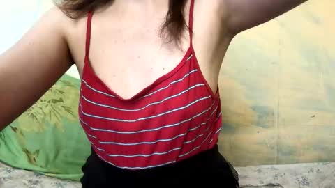 Snapshot of kittie_creme chatting on 23, 5, 2026 Kittie Creme online show from 23, 5, 2026