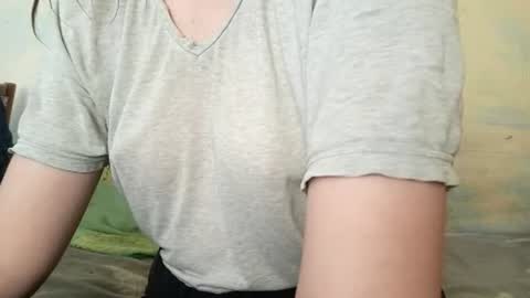 Snapshot of kittie_creme chatting on 1, 8, 2026 Kittie Creme online show from 1, 8, 2026