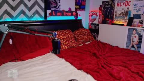 Kittie Purry online show from 3, 4, 2026