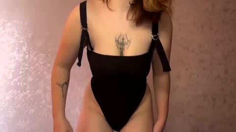 kitty_4you online show from 28, 2, 2025