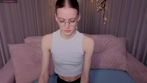 Snapshot of kitty__like18 chatting on 5, 5, 2026 Kitty online show from 5, 5, 2026