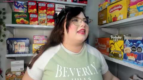 Snapshot of kitty__pinnk chatting on 28, 3, 2026 KAROL online show from 28, 3, 2026