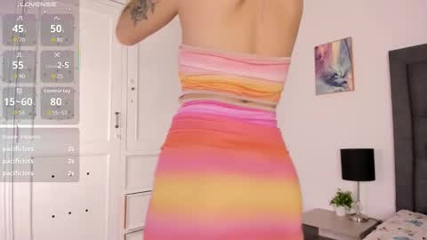 Snapshot of kitty_angell_ chatting on 24, 10, 2025 kitty_angell_ online show from 24, 10, 2025