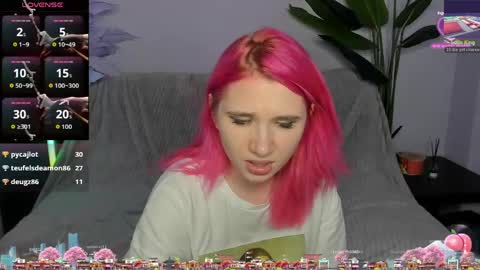 Snapshot of kitty_blondy chatting on 16, 4, 2026 kitty blondy online show from 16, 4, 2026