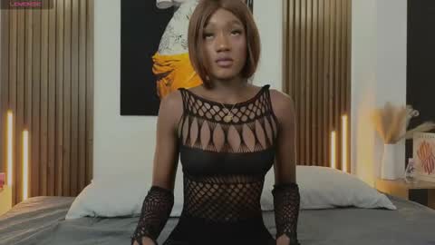 Snapshot of kitty_bombon chatting on 10, 11, 2025 Kitty Bombon online show from 10, 11, 2025