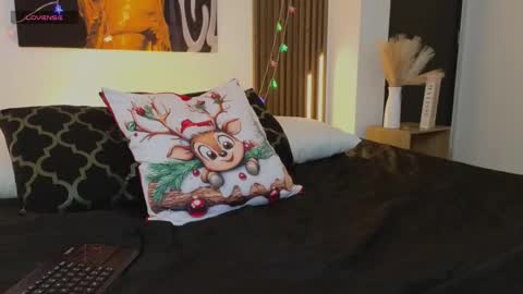 Snapshot of kitty_bombon chatting on 29, 11, 2025 Kitty Bombon online show from 29, 11, 2025