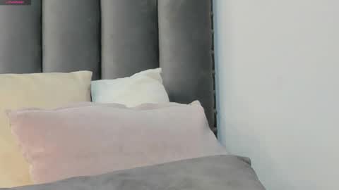 Snapshot of kitty_hot66 chatting on 15, 9, 2025 Katy online show from 15, 9, 2025